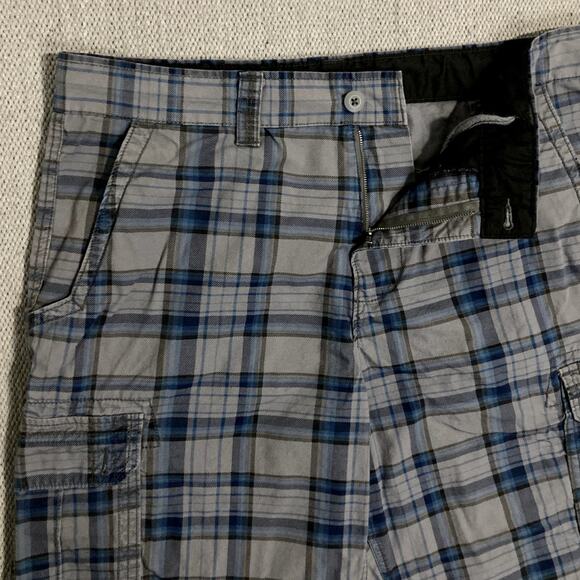 OP Ocean Pacific Board Shorts Mens 40 Gray/Blue Plaid Cargo Beach Casual - Picture 5 of 14